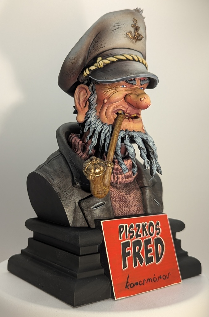 Piszkos Fred kézzel festett mellszobor
